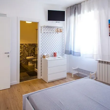 Guest house - By The Sea