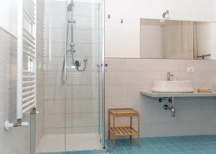 - By The Sea בית הארחה