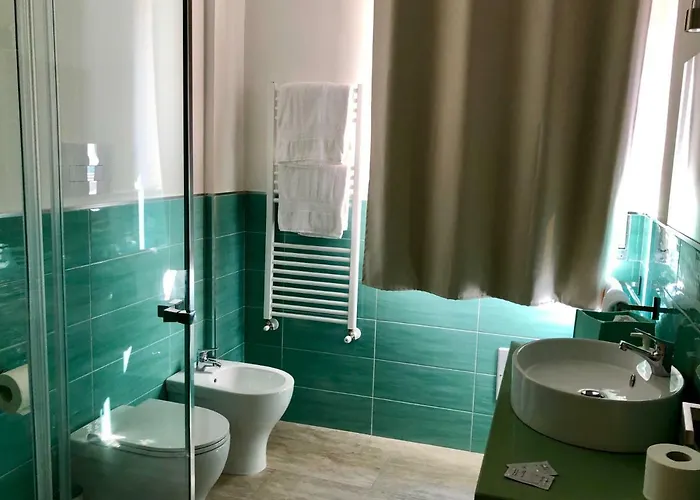 בית הארחה - By The Sea